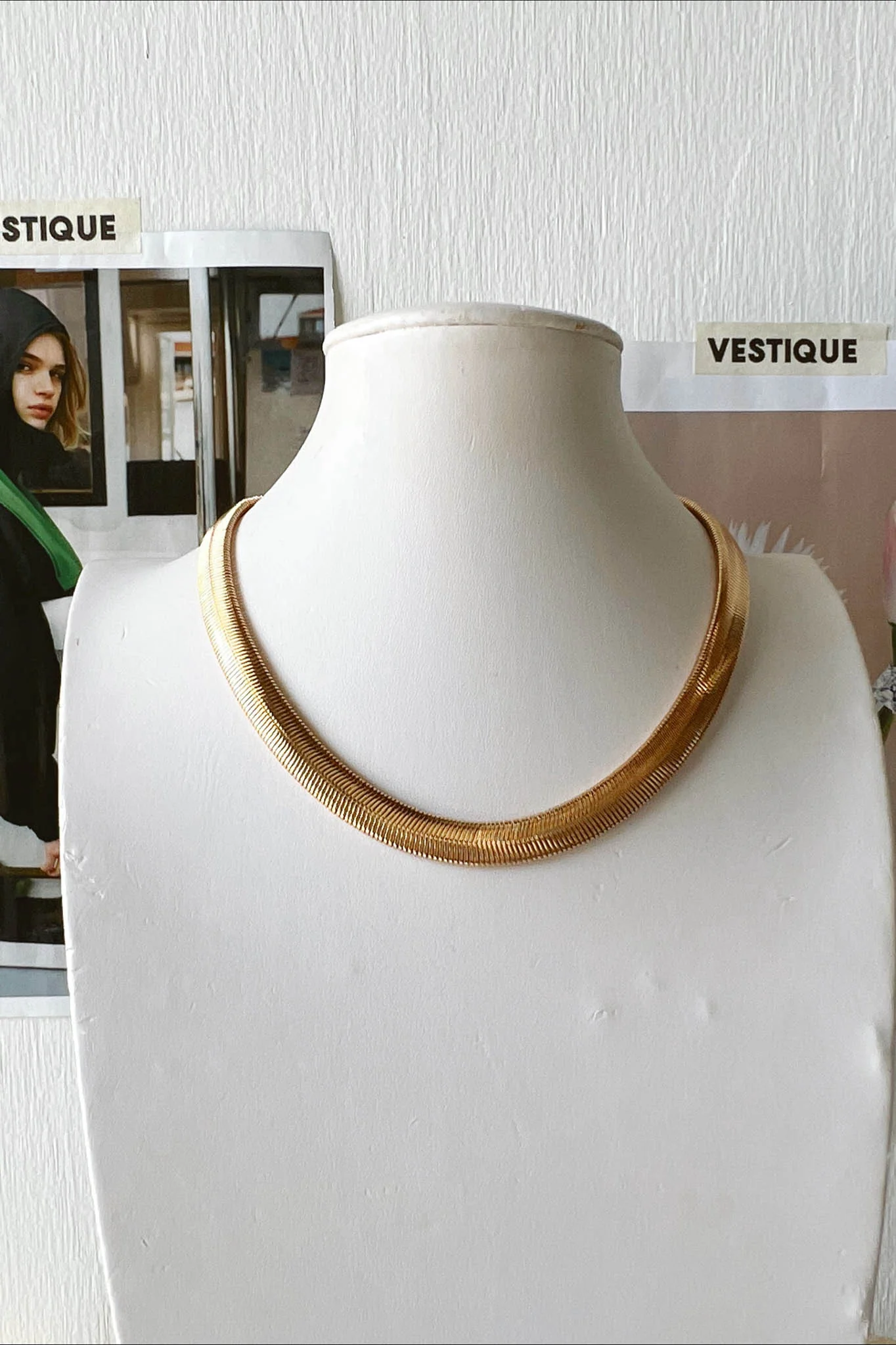 Chain Reaction Necklace - Image 3