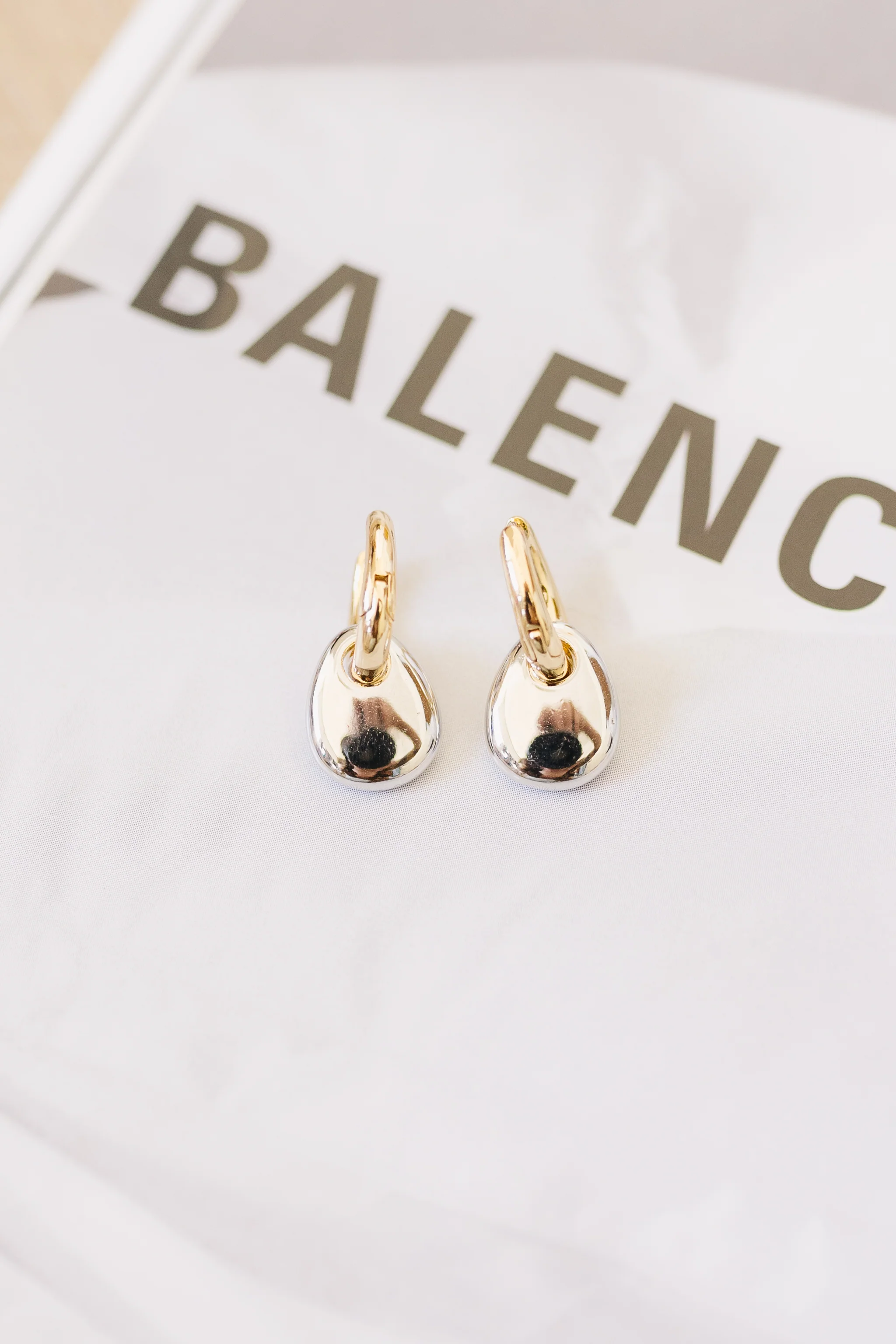 Effortless Shine Hoops