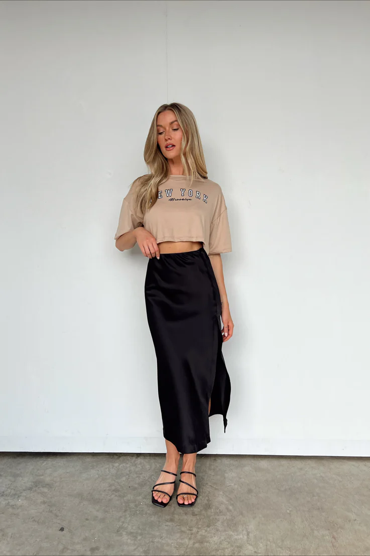 Long Walks Midi Skirt - Image 10