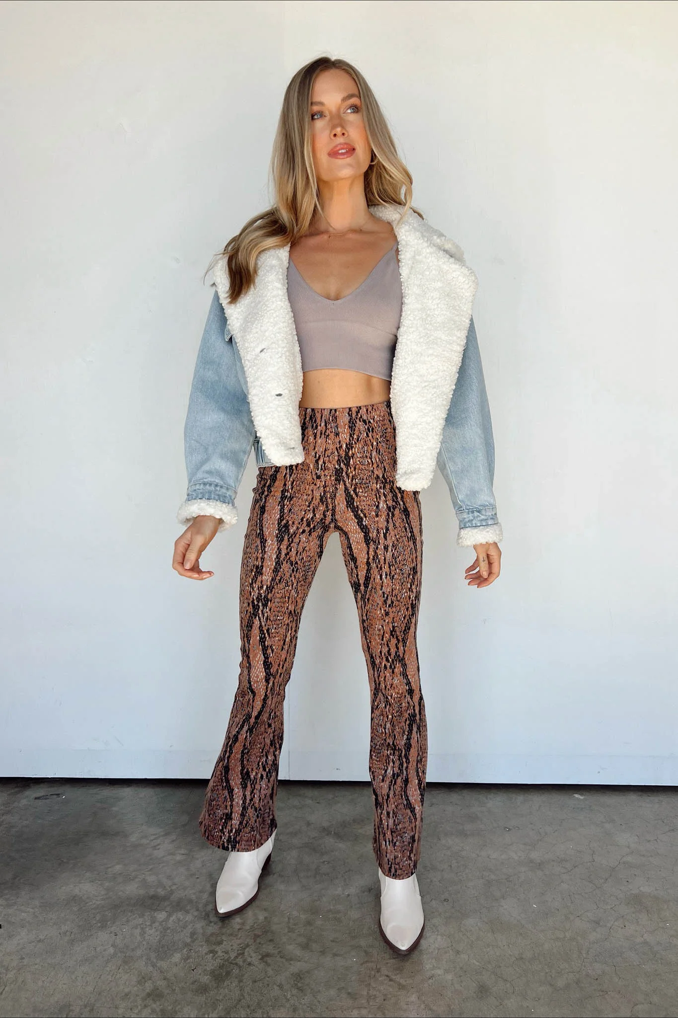 Medusa Knit Pants - Image 4