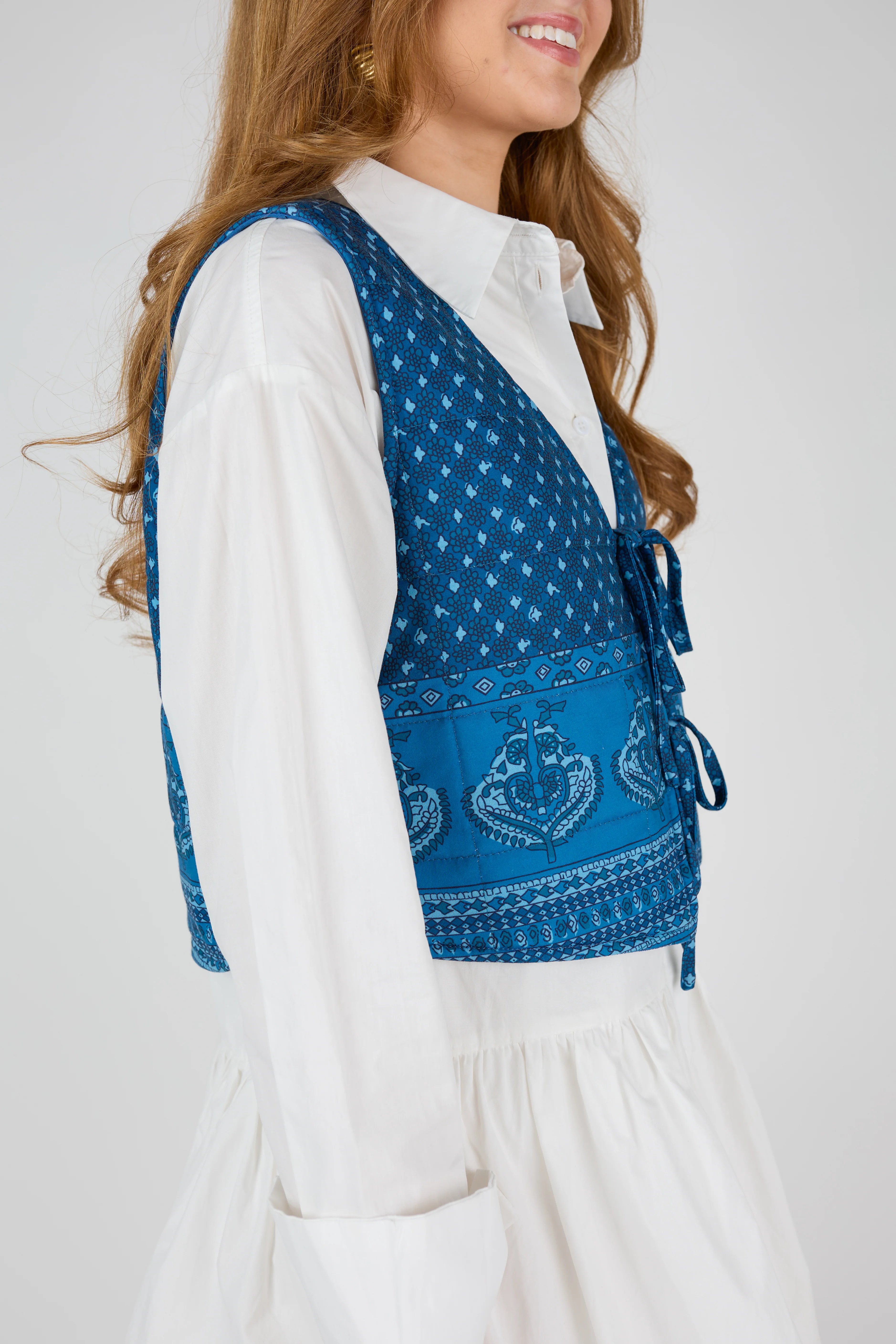 Miley Vest - Image 3
