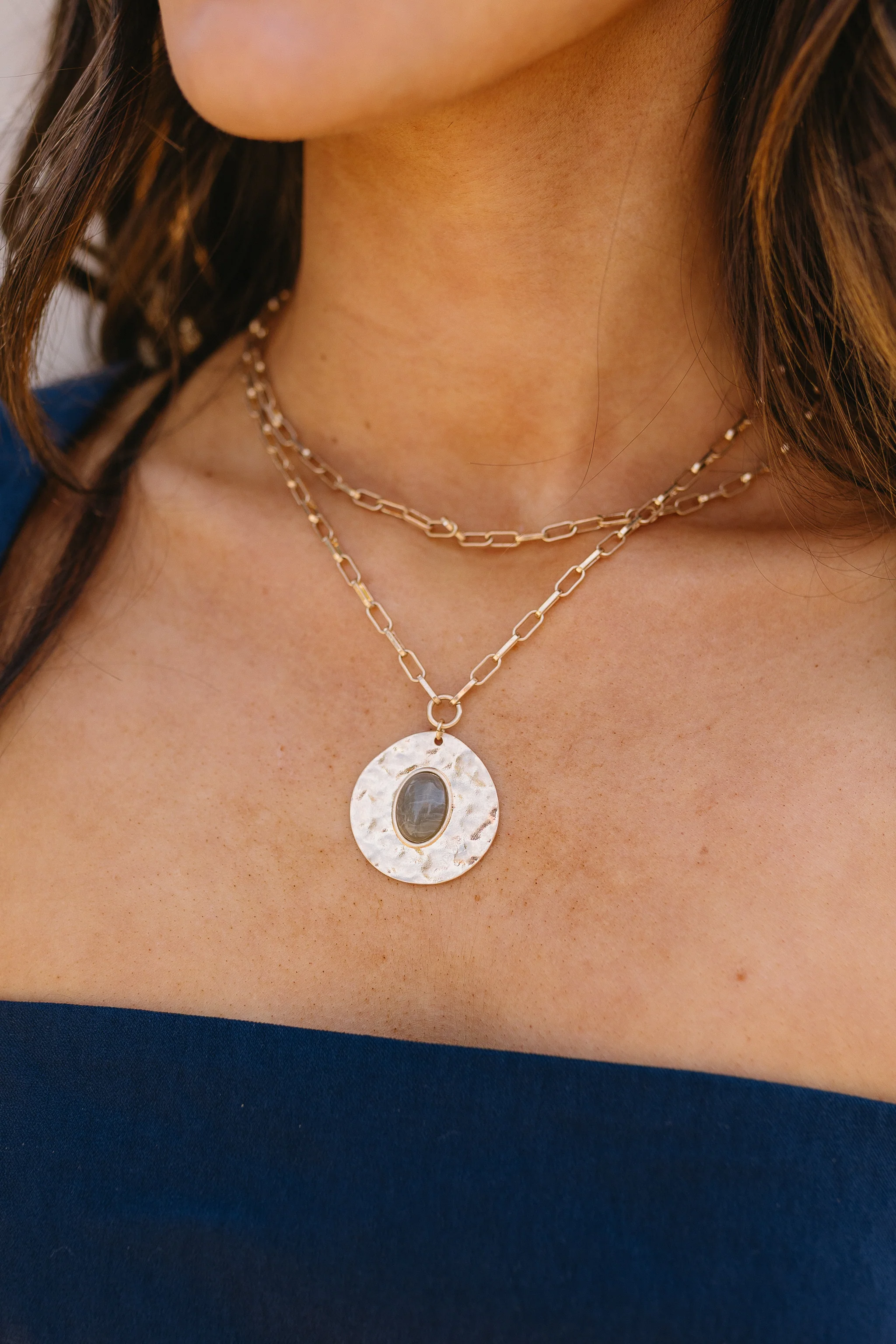 Never Misses Necklace - Image 2
