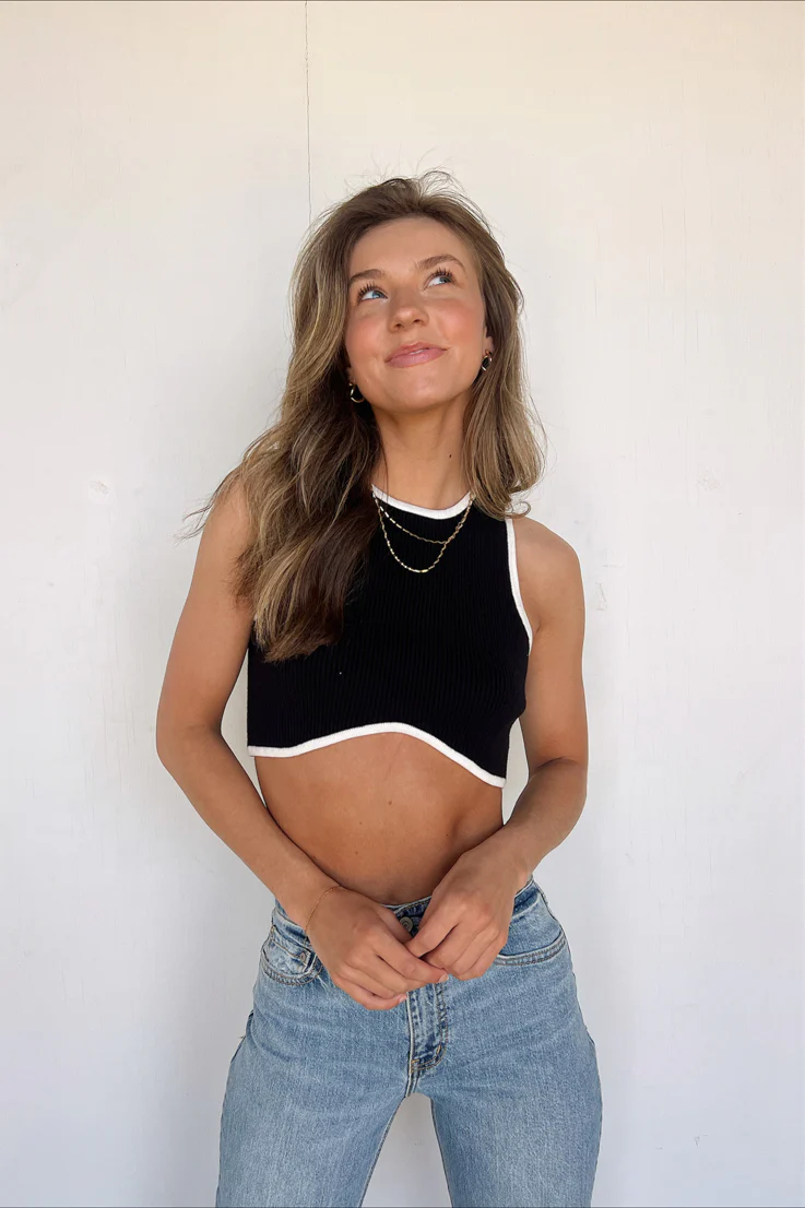 One Kiss Crop - Image 8