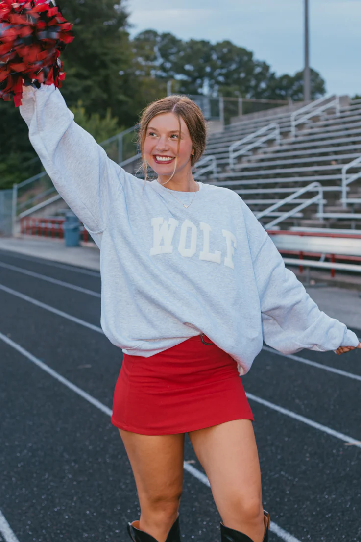 Wolf Sweatshirt - Image 4